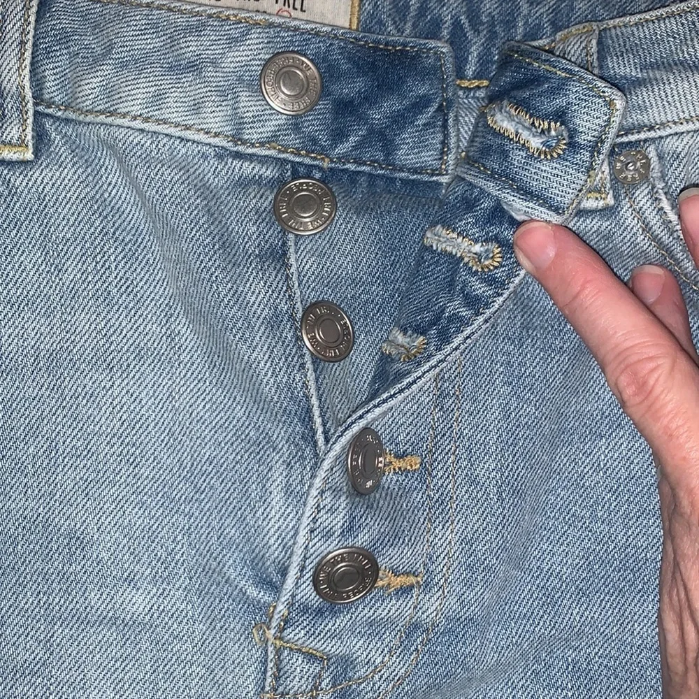 We the Free 29 blue BOHO button fly distressed fringe hem denim jean mini skirt